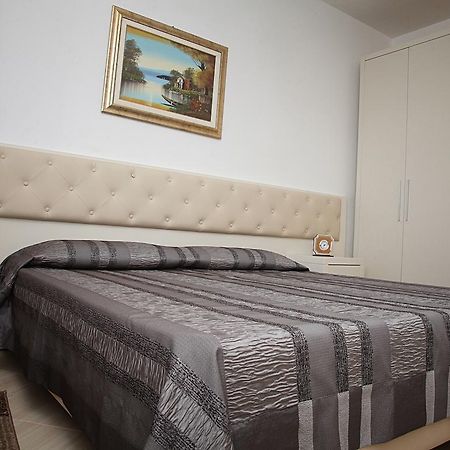 Martin Apartment فلورا المظهر الخارجي الصورة